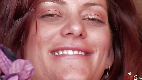 Pregnant Alicia Silver has orgasm with hitachi